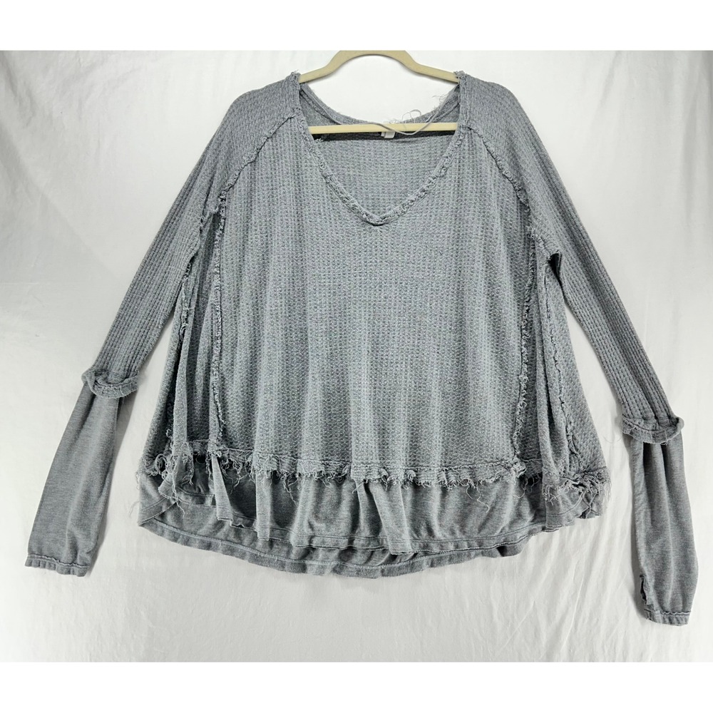 We The Free Free People Grey Waffle Knit Thermal V-Neck Ruffle Hem Top Large